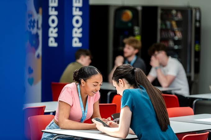 colleges in eastleigh